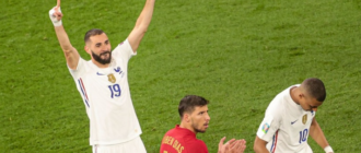 حصل بنزيمة على لقب أفضل لاعب كرة قدم فرنسي لموسم 2023/2024